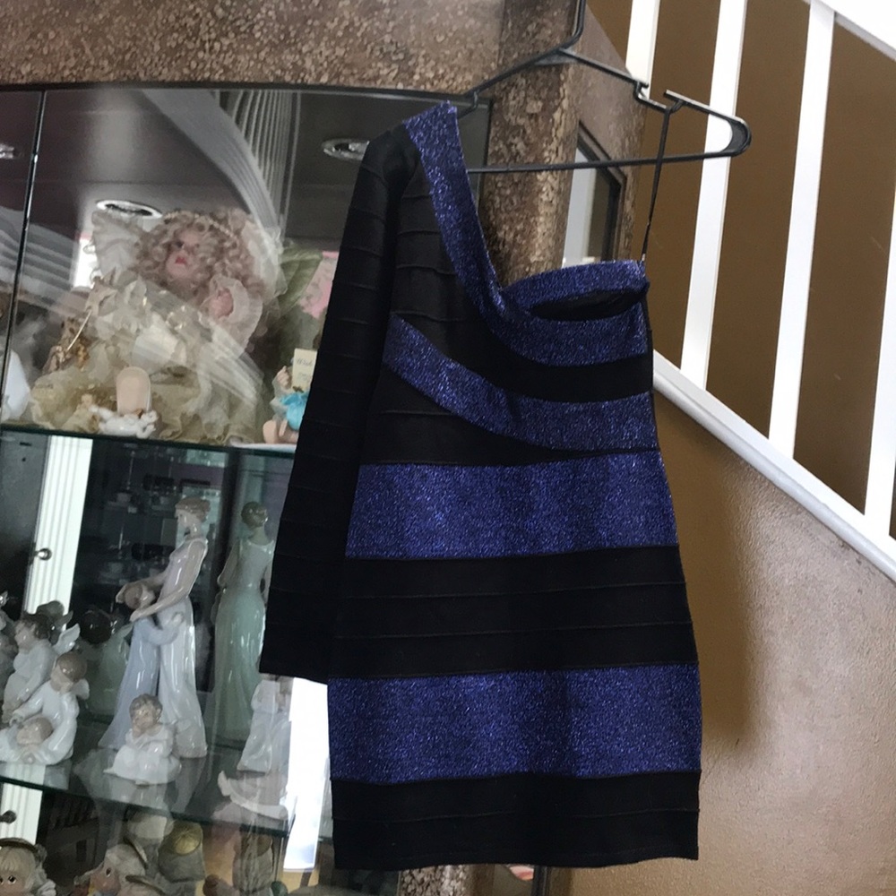 nightclub whole package in this sexy dress!